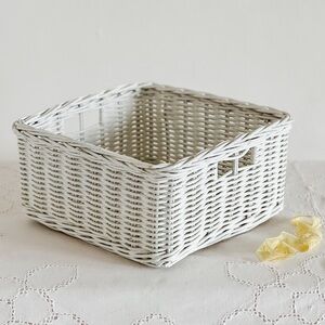 Pottery Barn White Wicker Basket